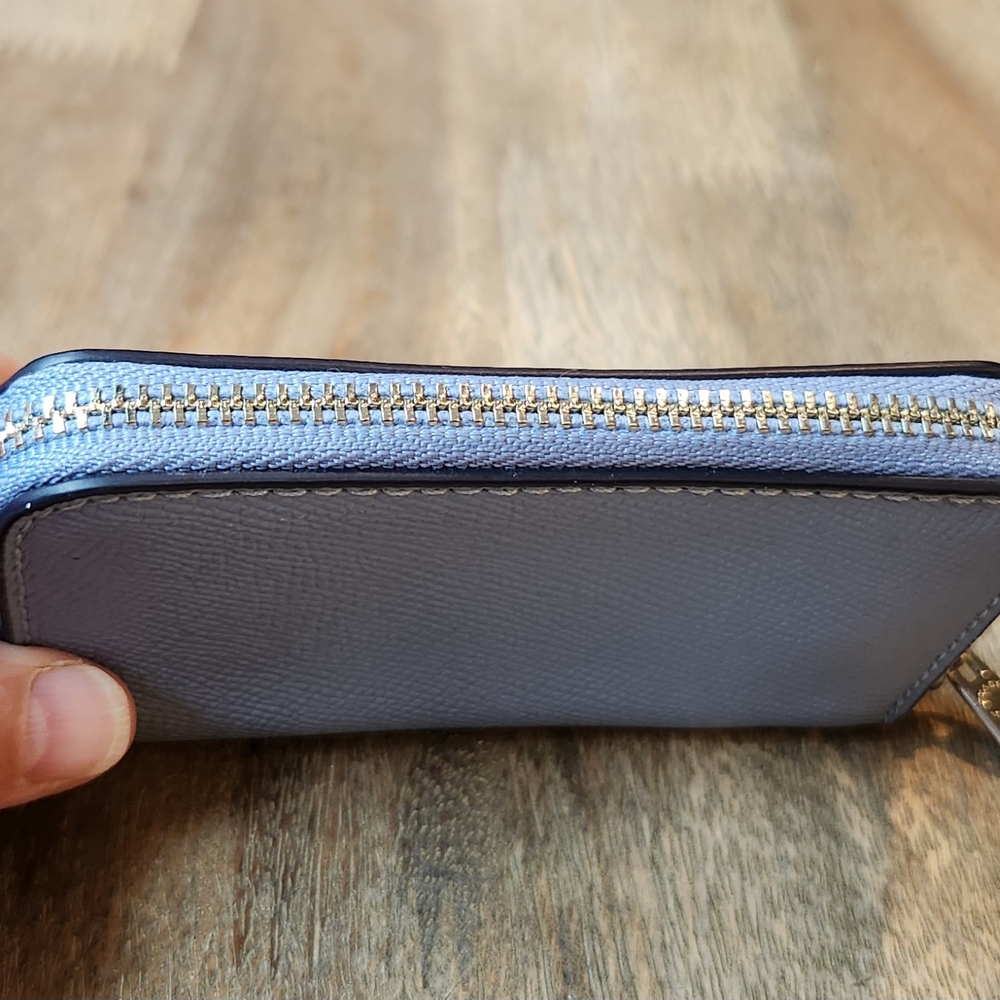 Coach Light Blue Leather Card Holder - Picture 3 of 5